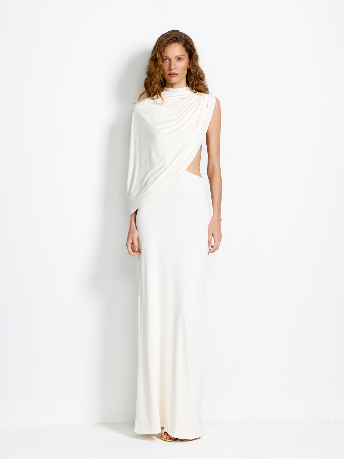 Aleksi Gown - Vanilla - EFFIE KATS