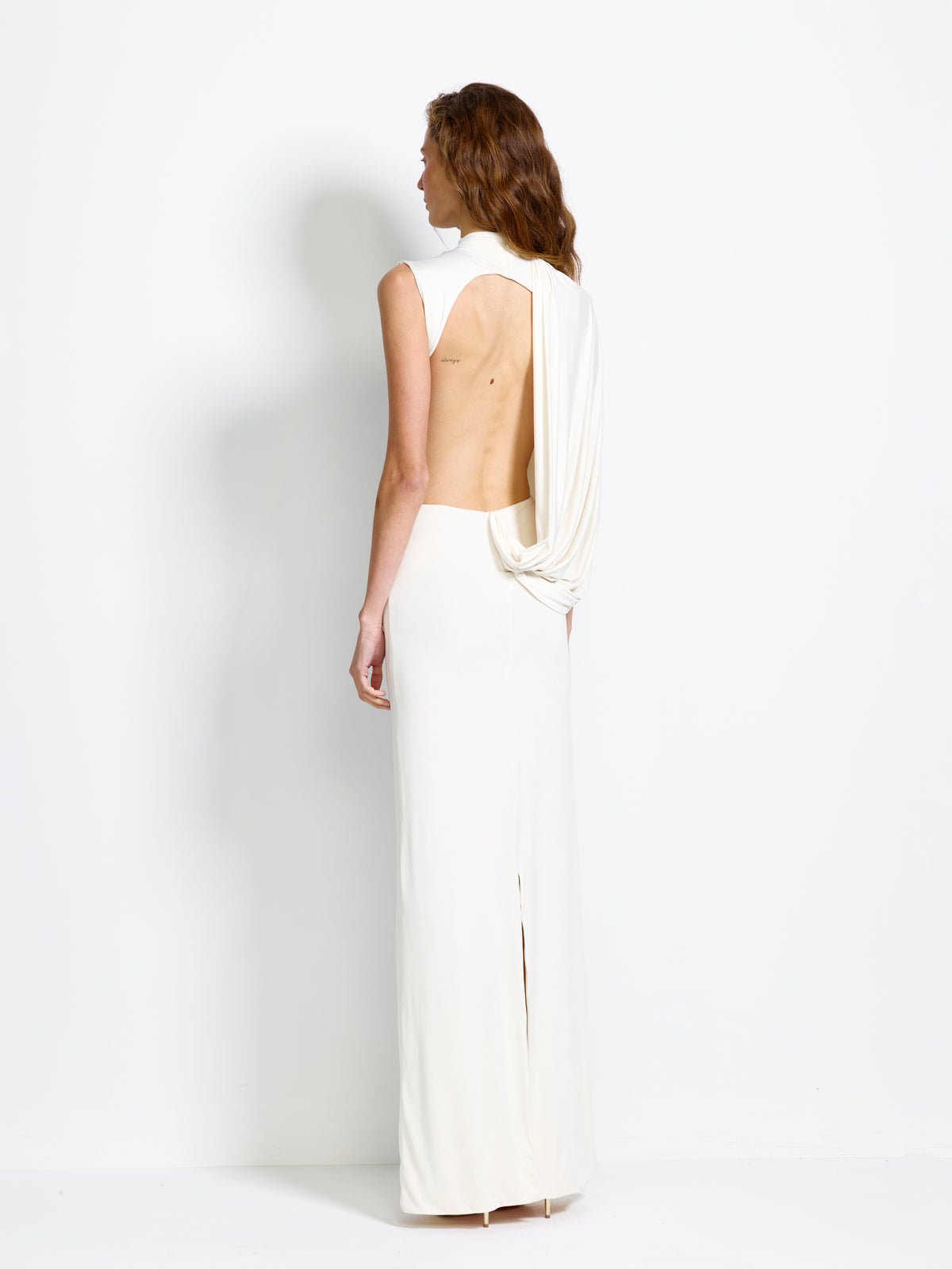Aleksi Gown - Vanilla - EFFIE KATS