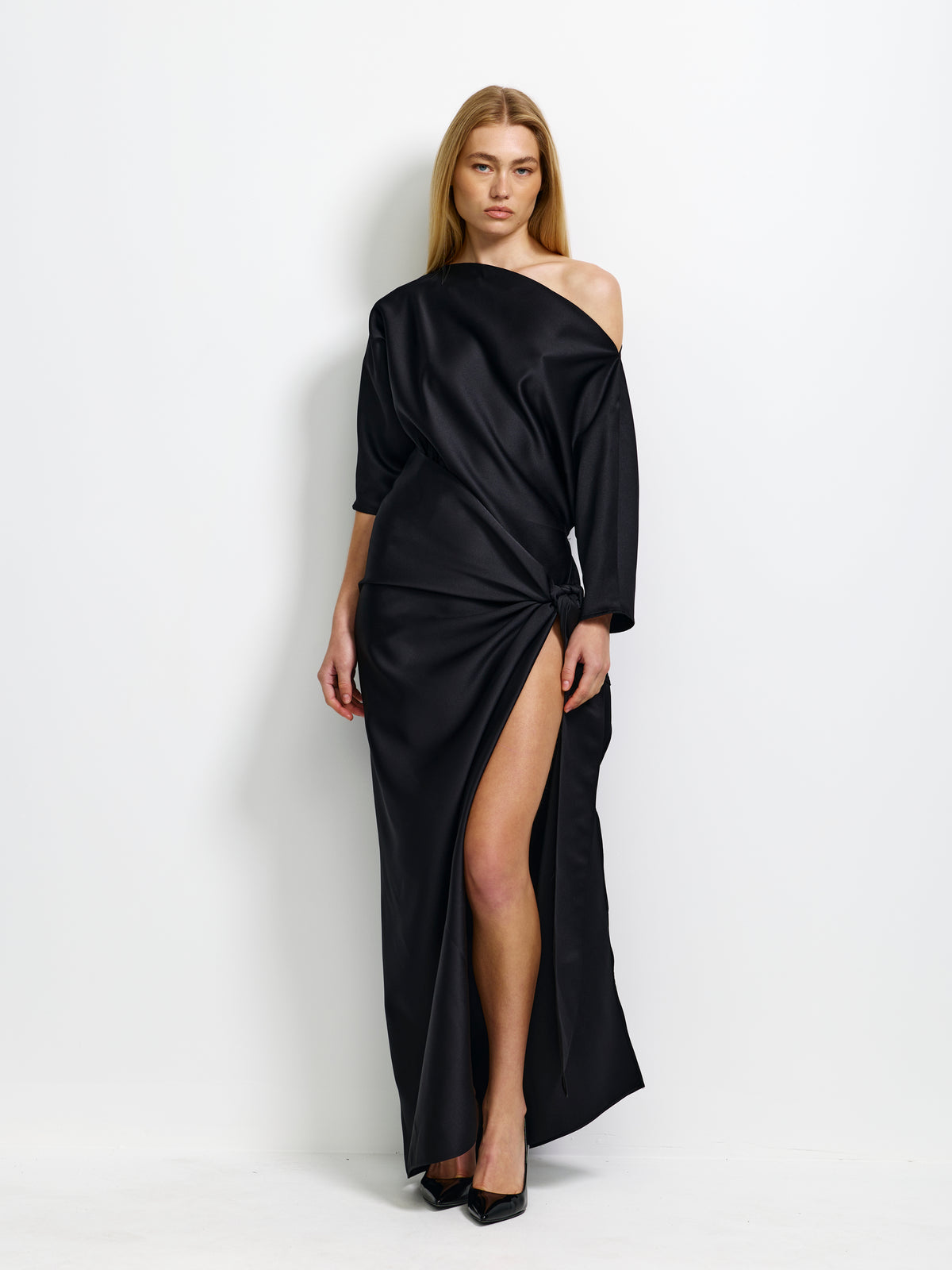 Ailany Gown - Black - EFFIE KATS
