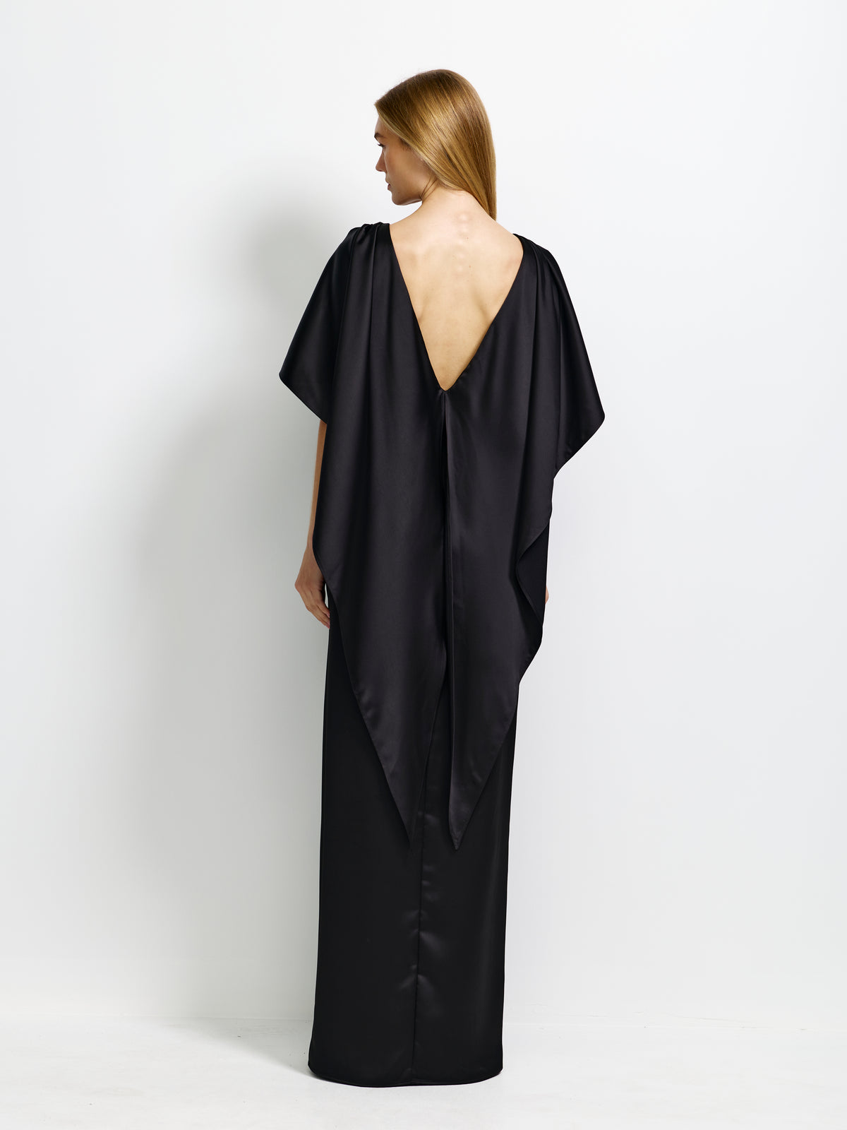Alessandra Gown - Black - EFFIE KATS