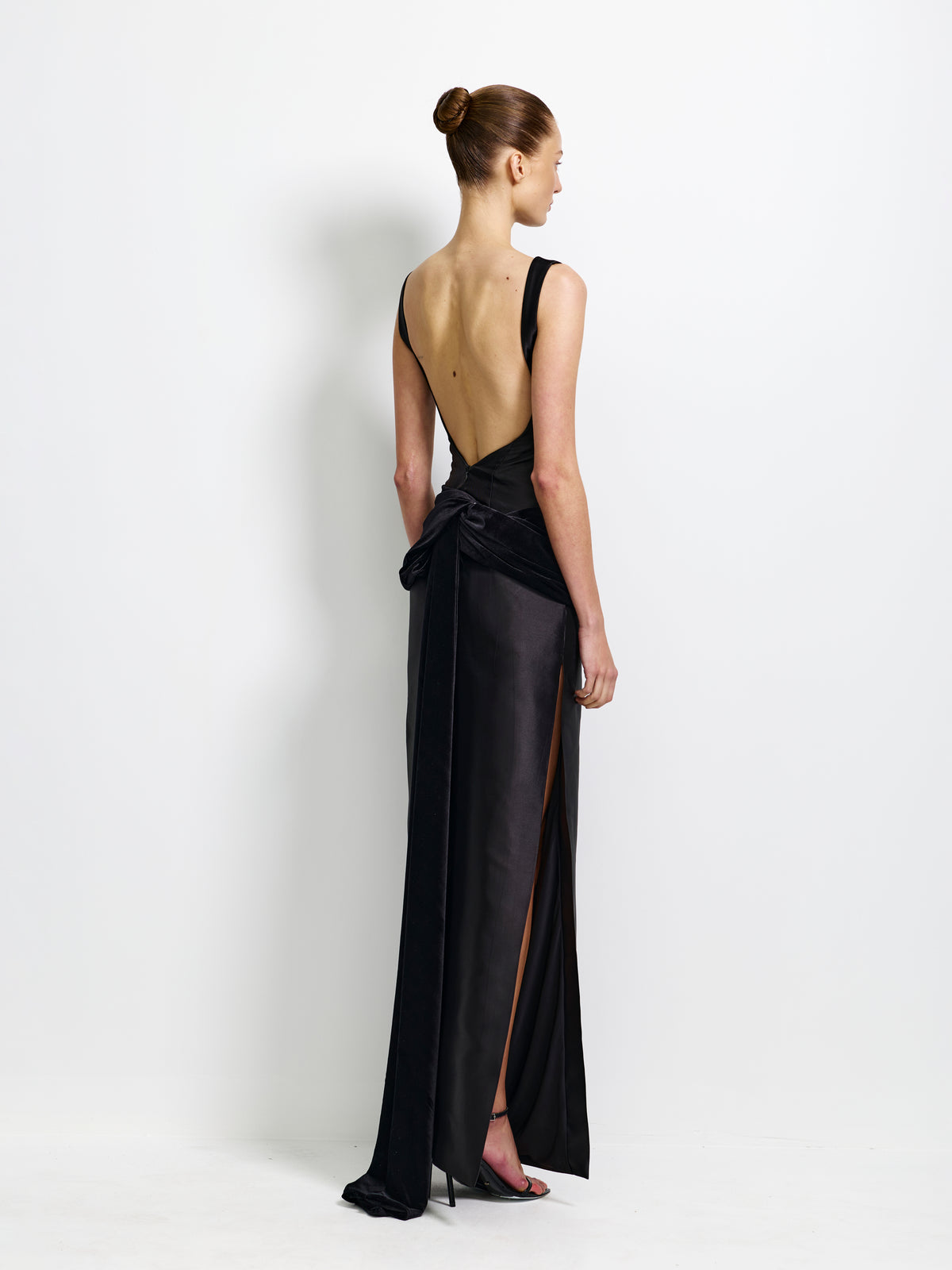 Elowen Gown - Black - EFFIE KATS