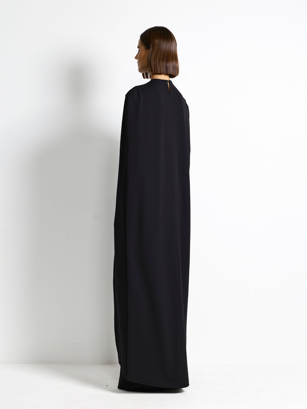 Estella Cape - Black - EFFIE KATS