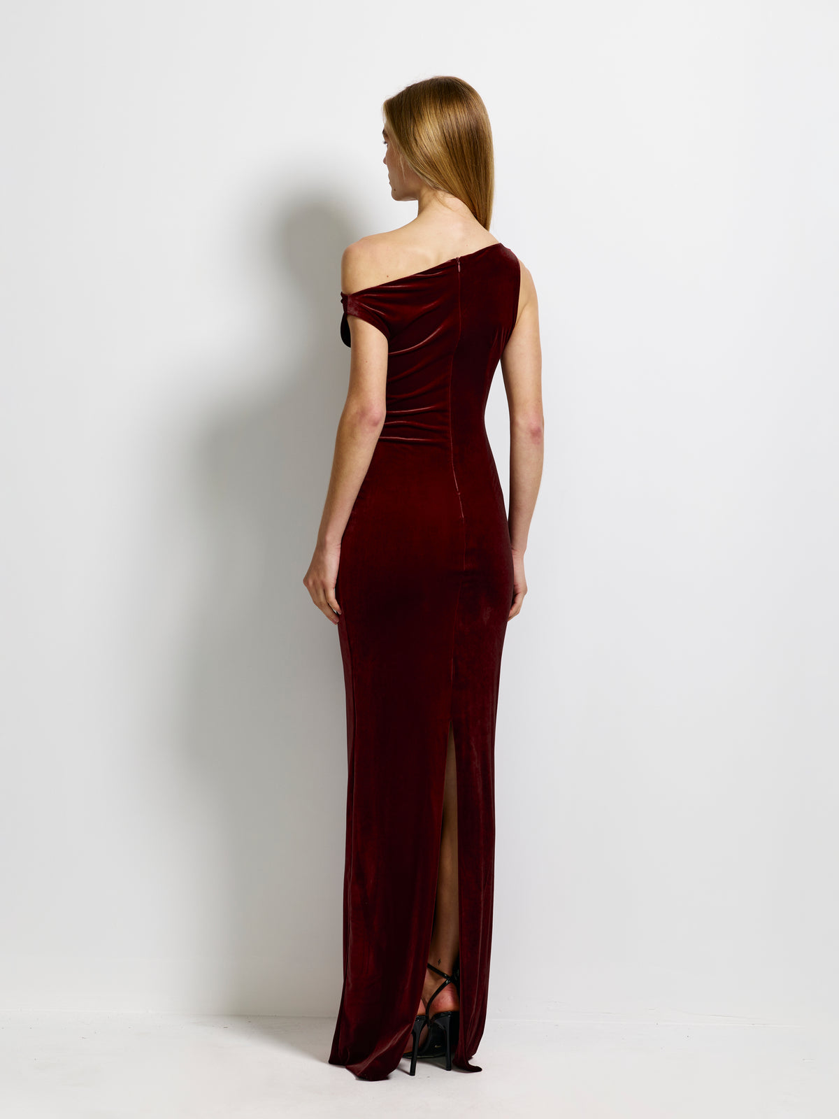 Inaya Gown - Shiraz Velvet