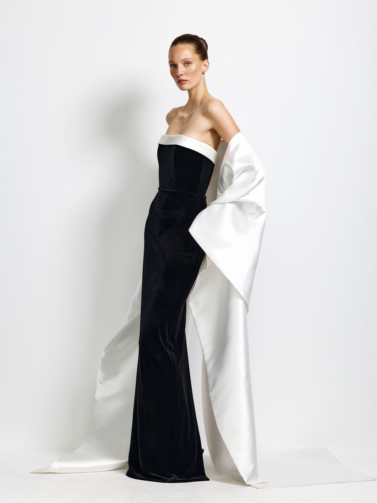 Liberty Cape - Ivory - EFFIE KATS