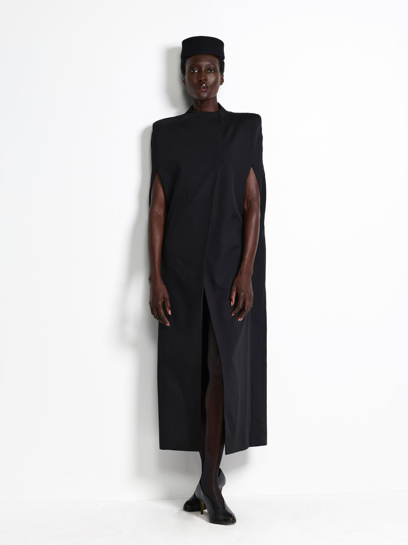 Victtoria Cape - Black - EFFIE KATS