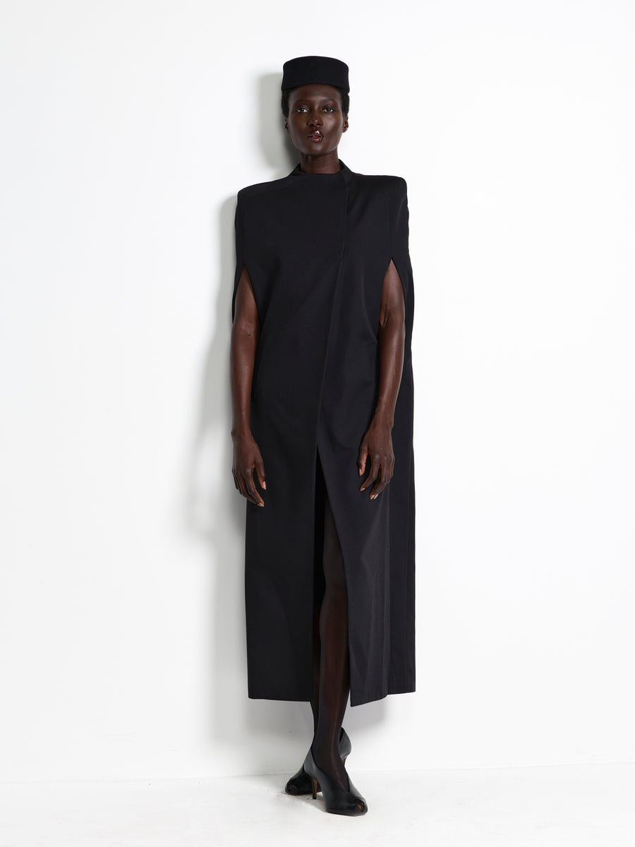 Victtoria Cape - Black - EFFIE KATS
